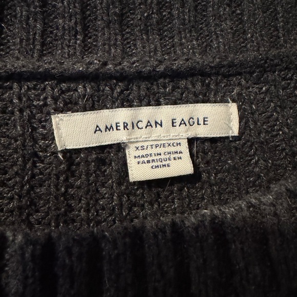 AE sweater - Picture 4 of 5